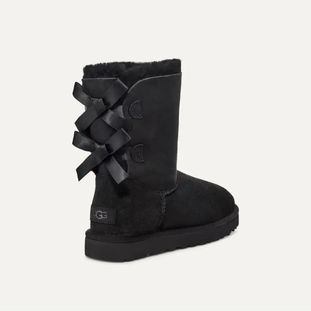 Ugg Bailey Bow